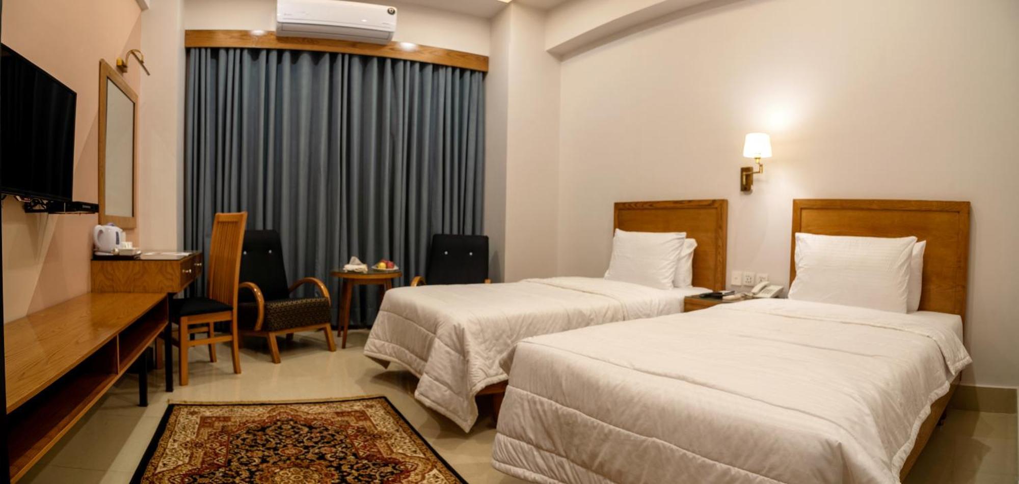 Hotel One Mansehra Exterior foto