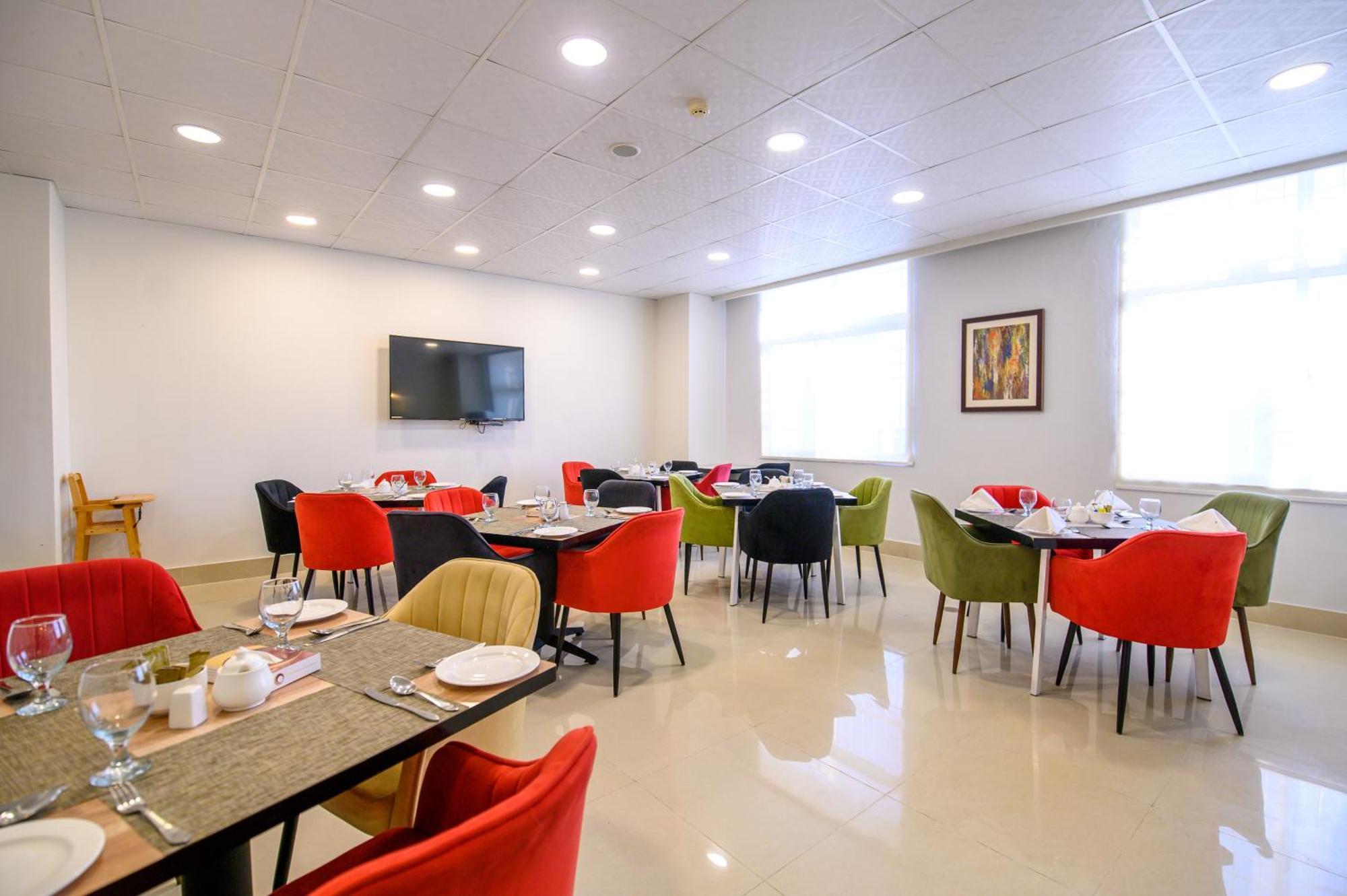 Hotel One Mansehra Exterior foto