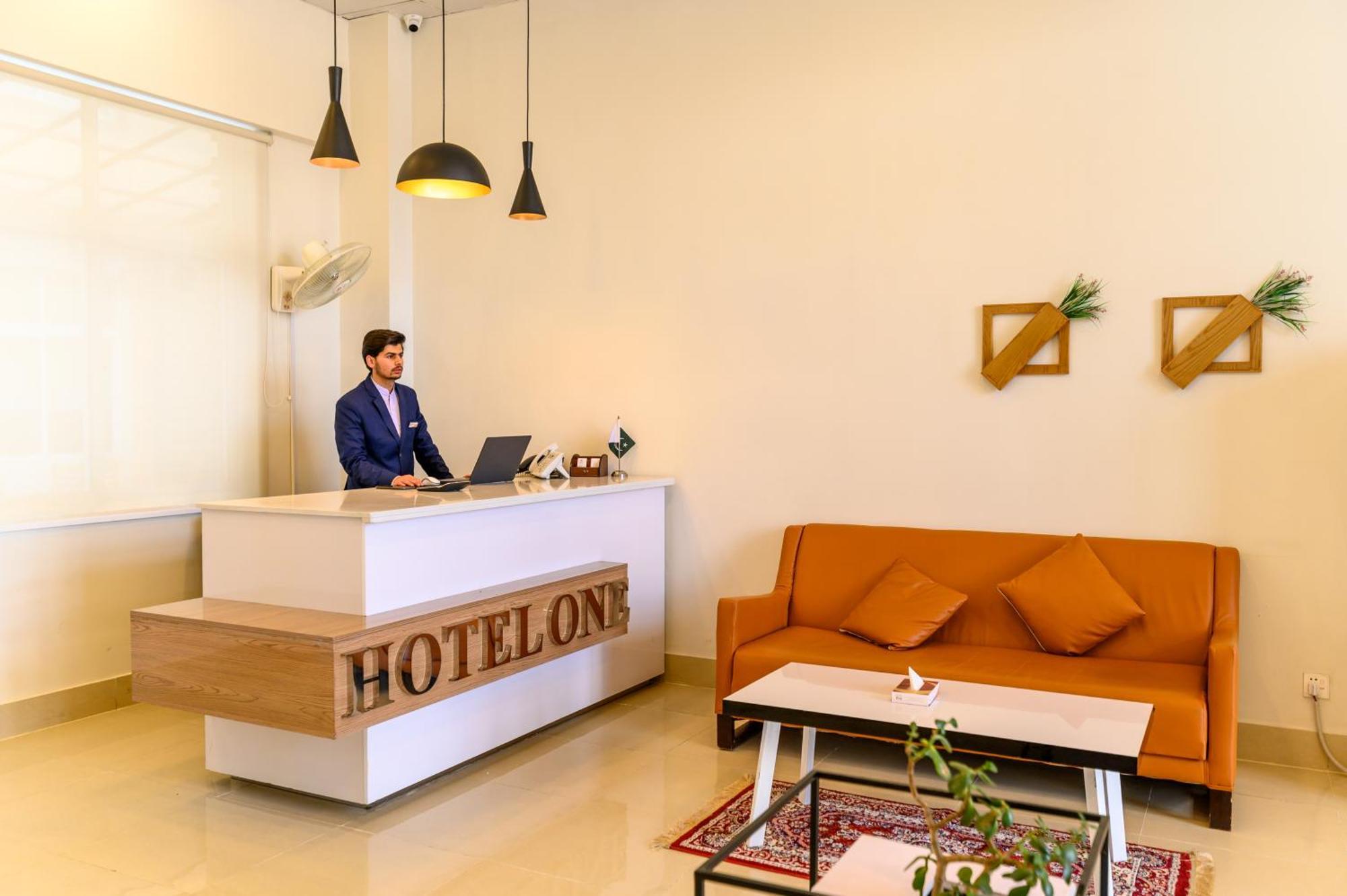 Hotel One Mansehra Exterior foto